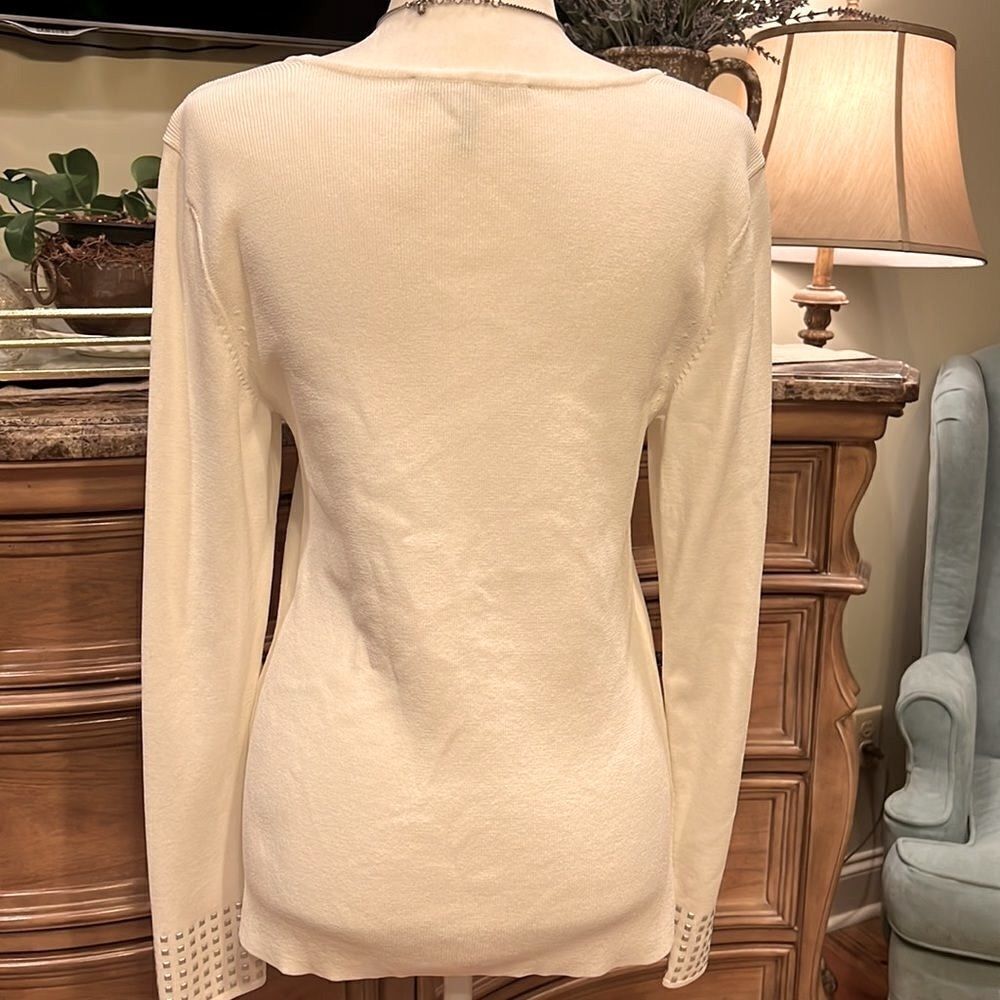 White House Black Market Long Sleeve Top NWOT - Picture 5 of 12